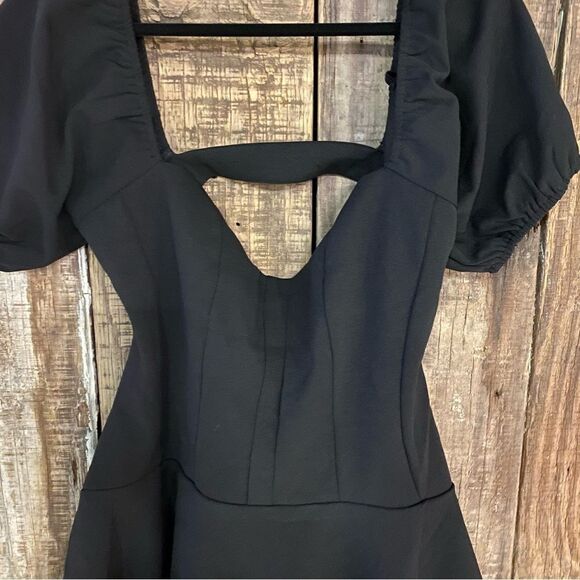 NWT SNDYS Barcelona Dress Black mini puff sleeve Revolve L - Picture 8 of 10
